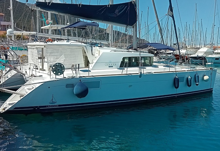 Lagoon 440